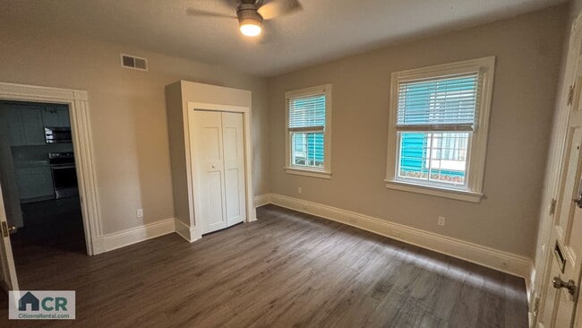 Photo - 1133 Pine St Apartment