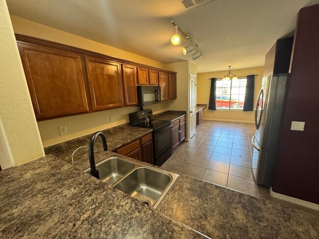Building Photo - 7371 W Alicia Dr