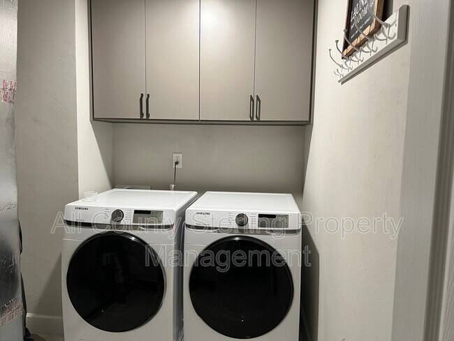 Foto del edificio - 25107 SW 9th Ln