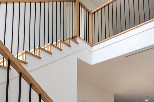 Foto del edificio - 3761 Seguin Dr