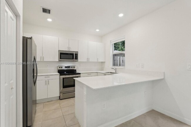 Foto del edificio - 2645 SE 17th St