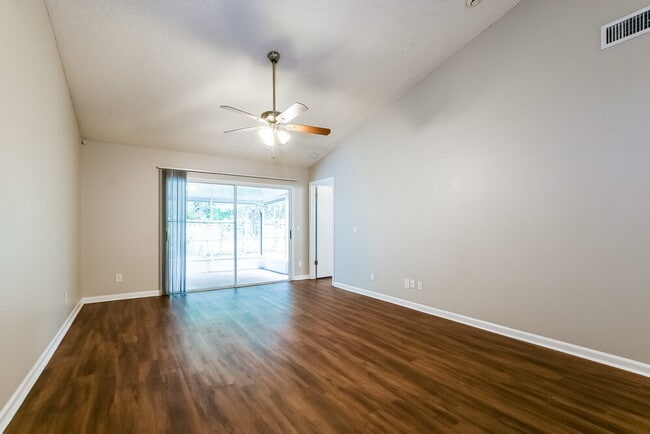 Building Photo - 7757 Fox Knoll Pl