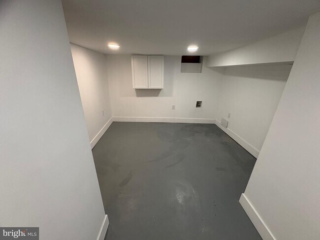 Foto del edificio - 1340 E Oxford St