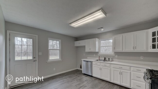 Building Photo - 74 Huntington Court, Newnan, GA, 30265