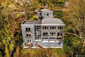 Building Photo - 10405 47th Ave SW