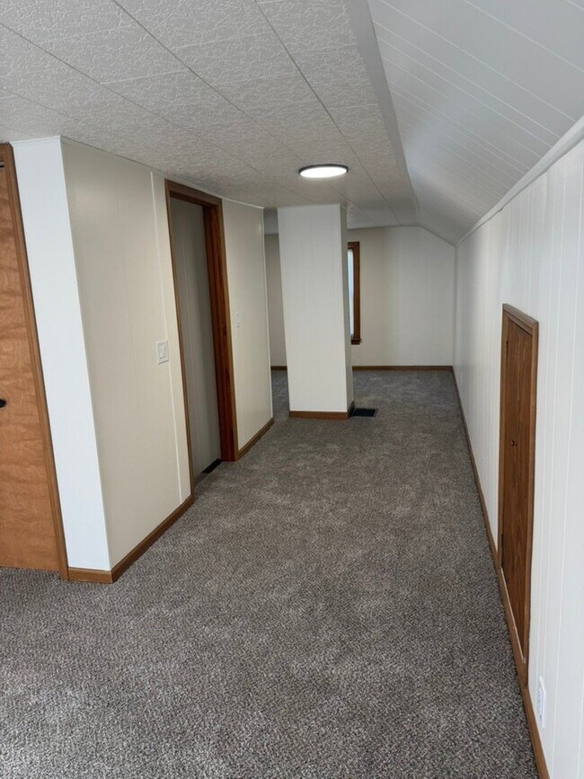 Foto del edificio - 307 N Main St