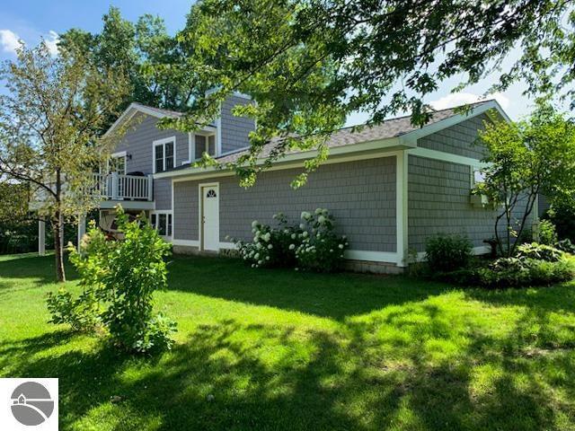 Building Photo - 10300 E Leelanau Ct
