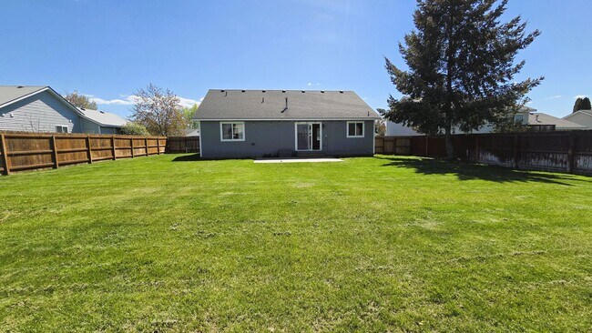 Foto del edificio - 3-Bedroom Rancher in Hayden