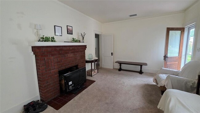 Building Photo - 606 Orange Ave