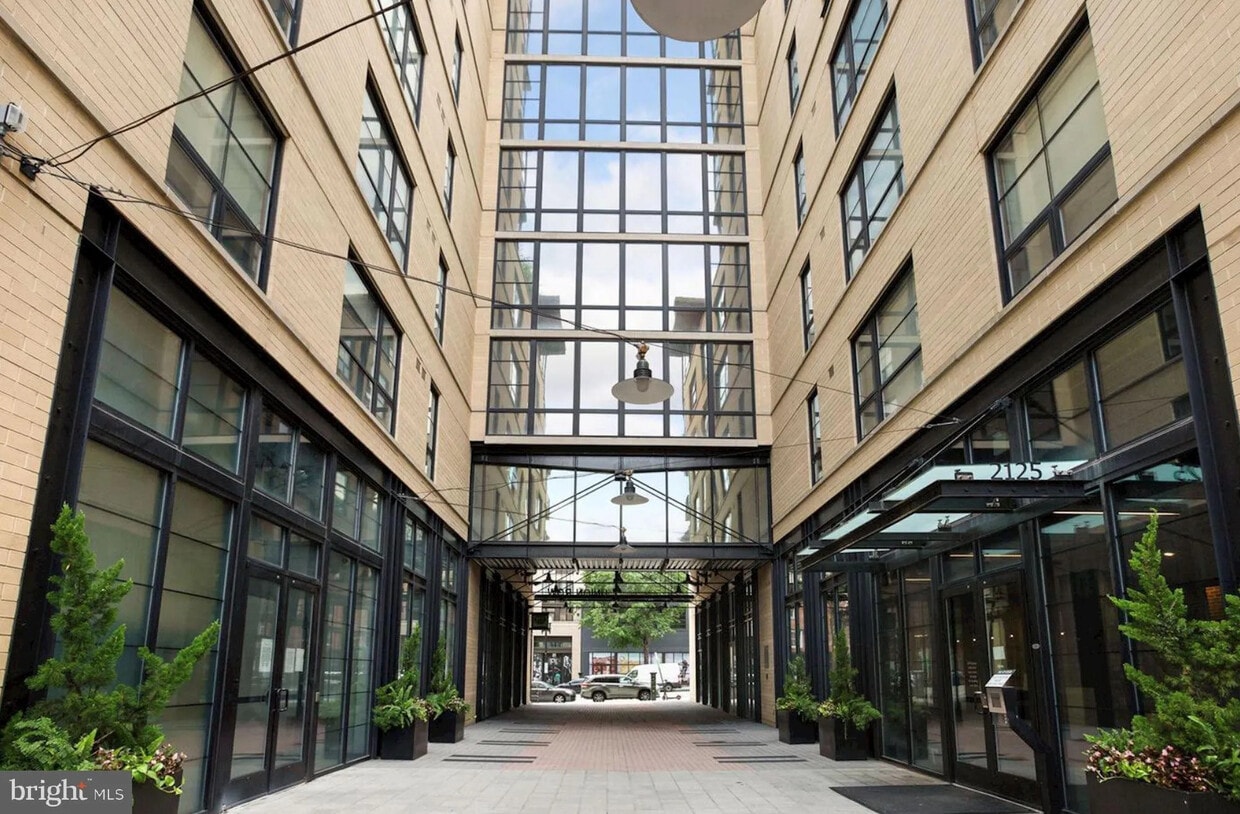 Photo - 2125 14th St NW (Washington, DC)