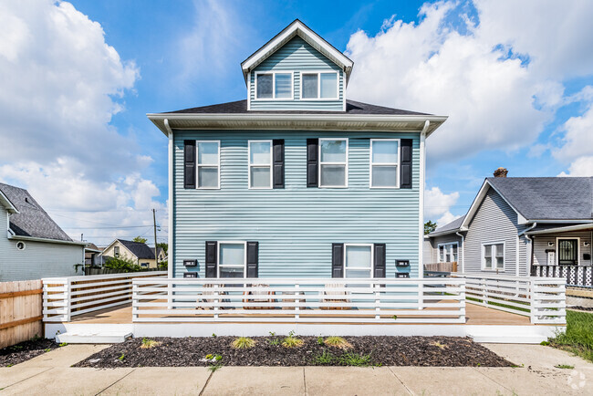 Building Photo - 424 N Walcott St