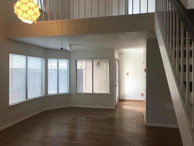 Building Photo - 541 Ranch Trail