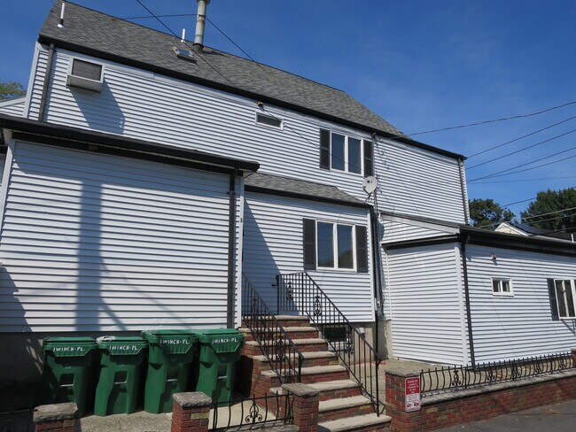 Building Photo - 1 Winchester Pl