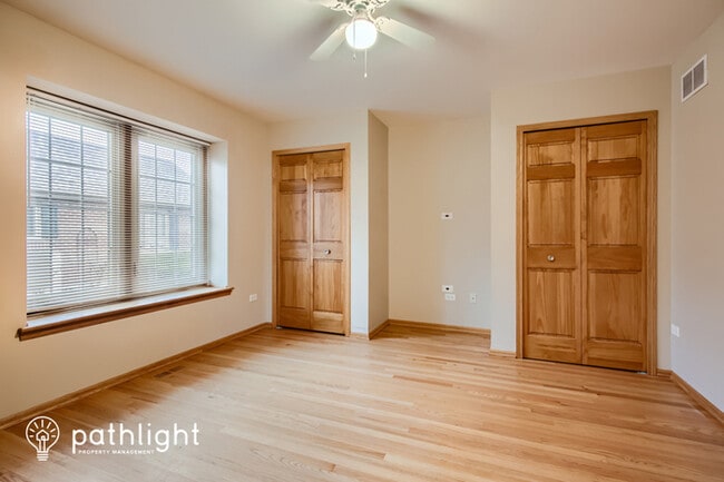 Building Photo - 21146 Plank Trail Court, Frankfort, IL, 60423