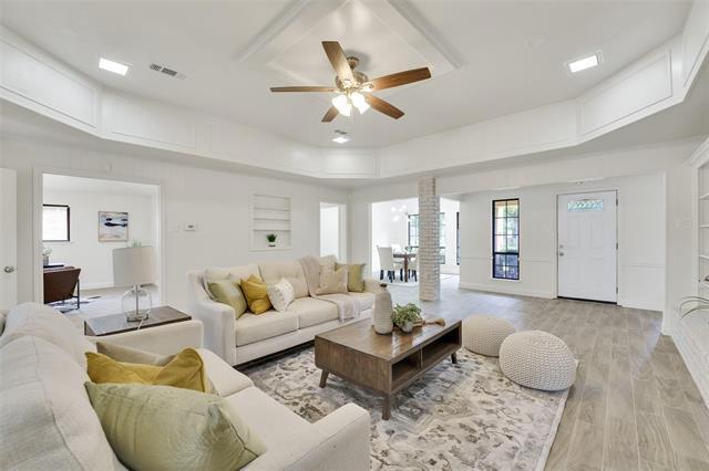 Foto del edificio - 9738 Amberley Dr