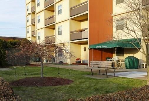 Foto del edificio - 904 3rd Ave