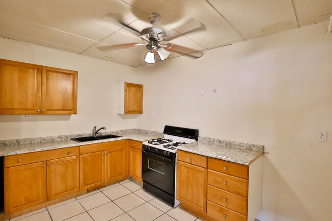 Foto del edificio - 126 N 10th Ave