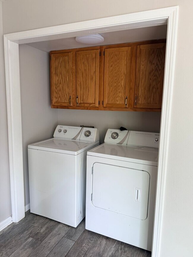 Foto del edificio - 8702 White Rock Ln