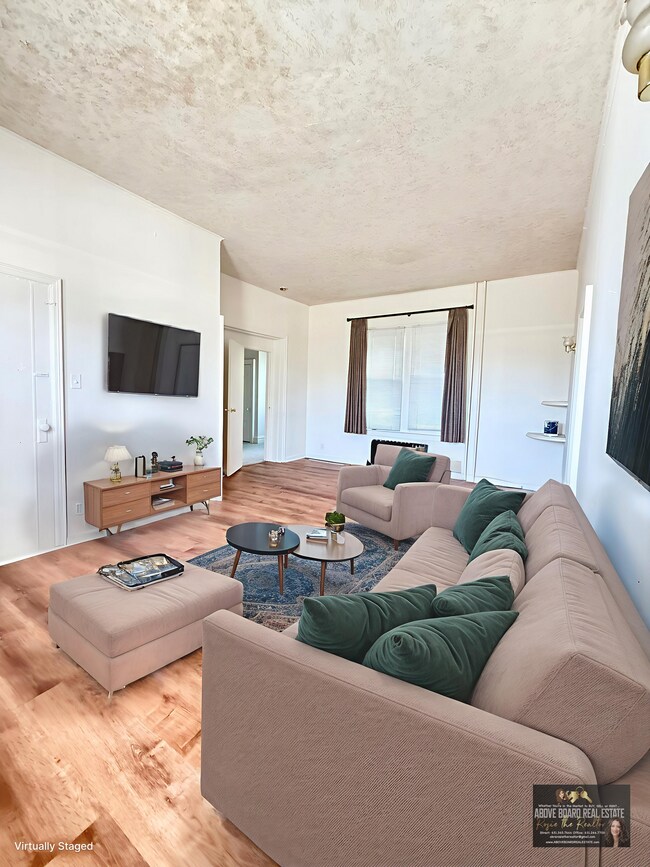 Staged - 132 Merrick Rd