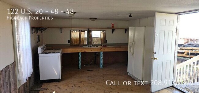 Foto del edificio - 122 US-20