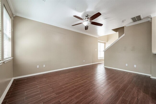 Building Photo - 54 Blue Creek Pl