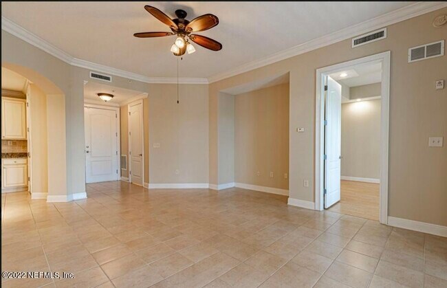 Building Photo - 4300 S Beach Pkwy