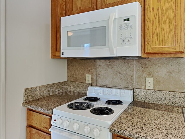Building Photo - 1291 Vaquero Dr