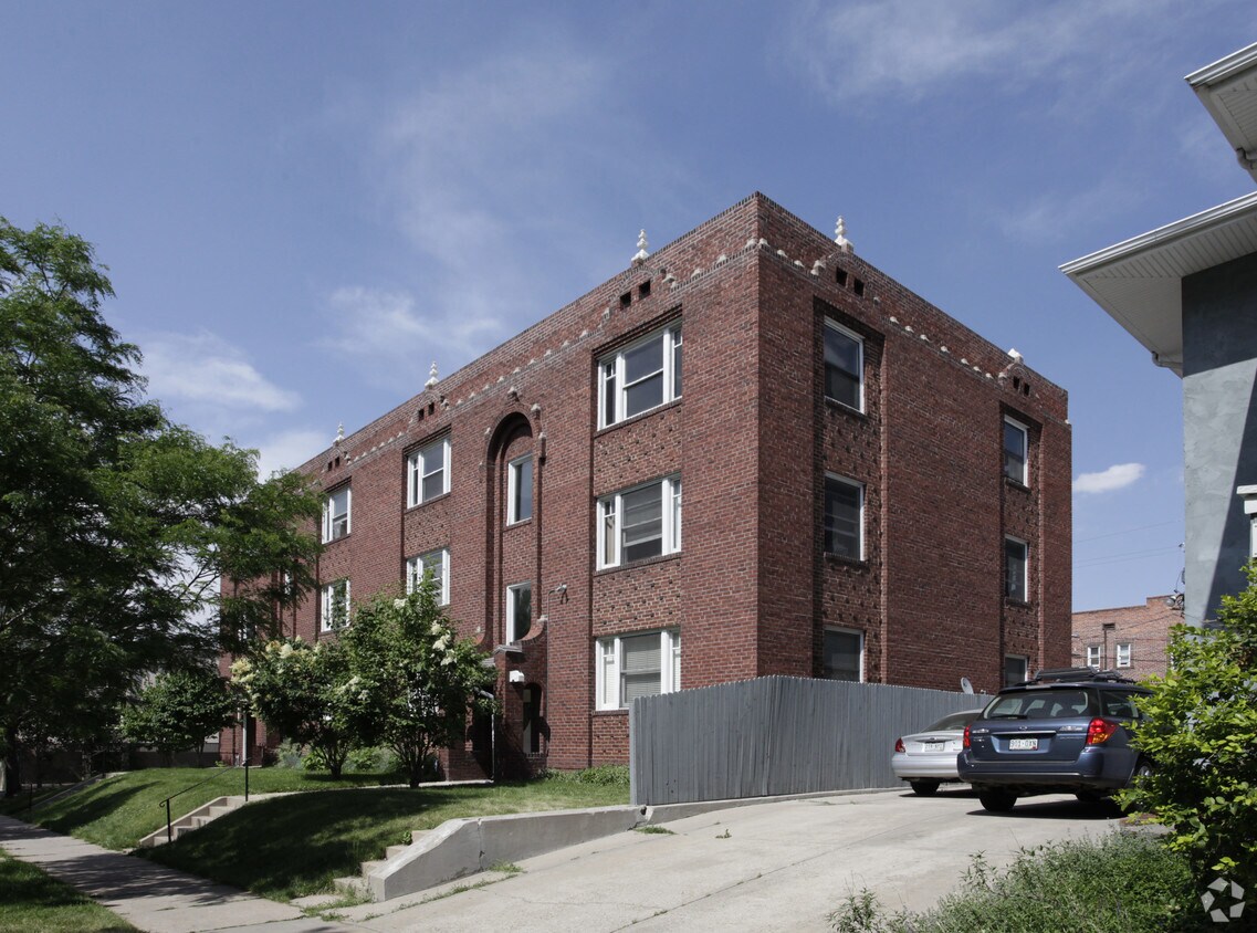 Primary Photo - Downing Place Condos