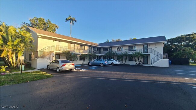 Foto del edificio - 2610 Providence St