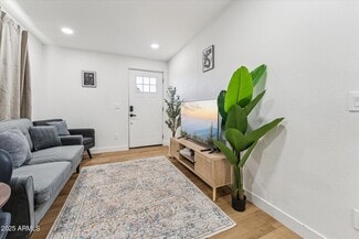 Building Photo - 1548 N Upland Cir