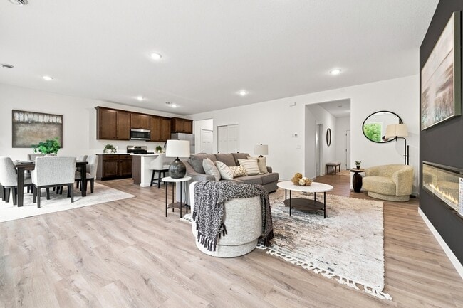 Foto del edificio - 1726 Donway Dr
