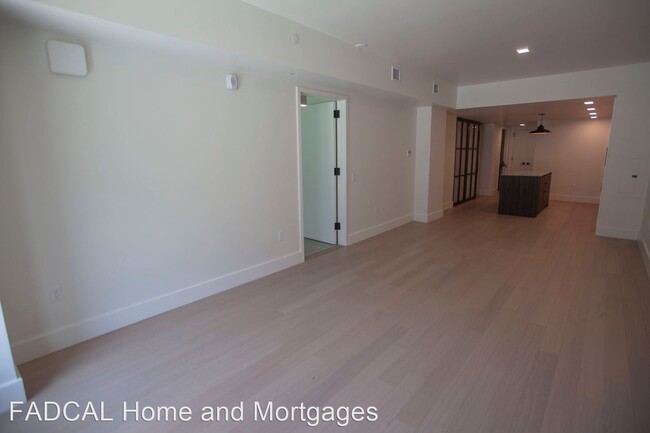 Building Photo - 2 br, 2 bath House - 950 Tennessee St #107