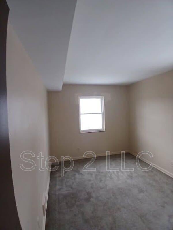 Building Photo - 228 S St Clair St