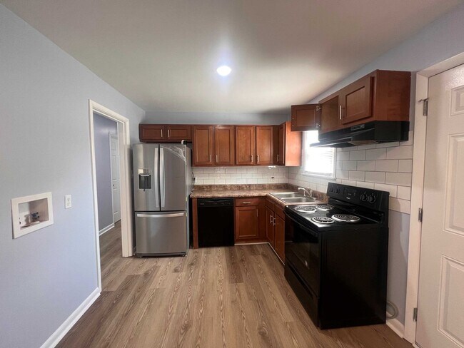 Foto del edificio - Adorable, remodeled 3br/1ba house close to...