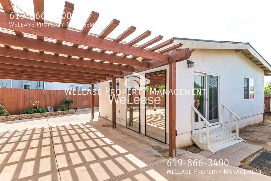 Foto principal - 4472 F St