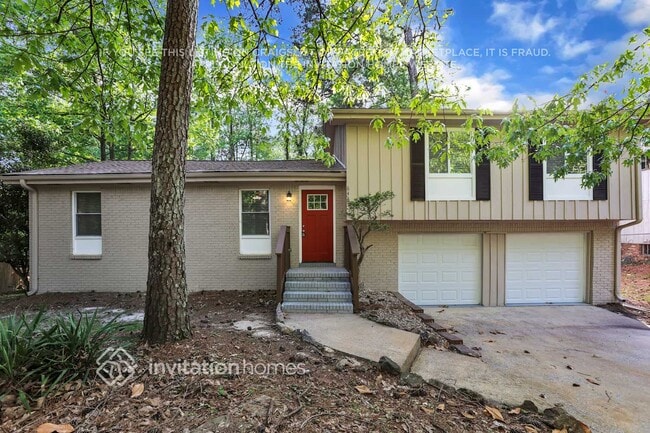 Building Photo - 6445 Tahoe Dr