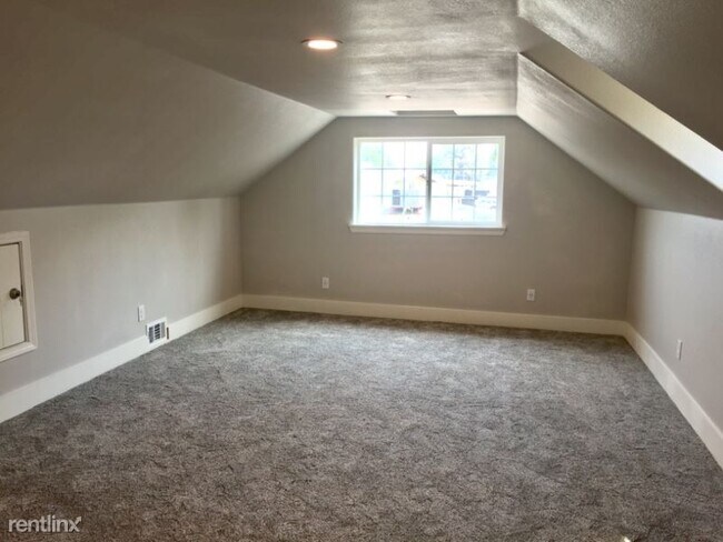 Building Photo - 3 br, 1 bath House - 3174 Highway 32