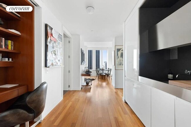 Foto del edificio - 15 S William St