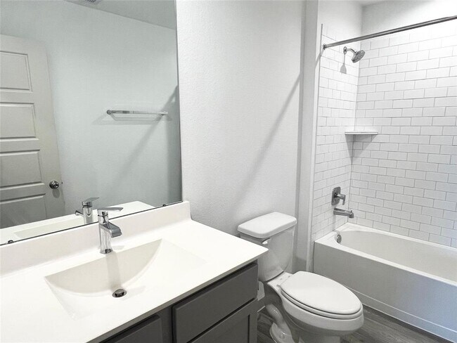 Foto del edificio - 12803 Southborough Ln