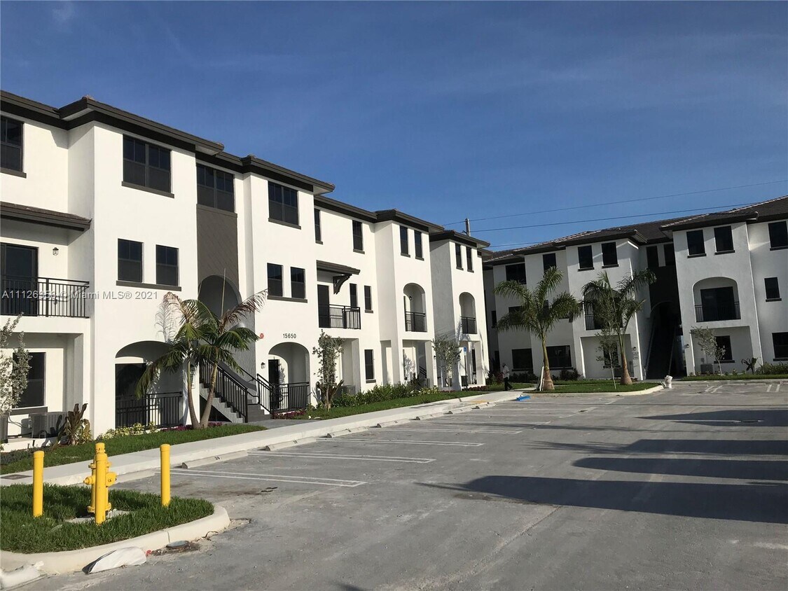 15650 SW 136th St Unit 103, Miami, FL 33196 Condo for Rent in Miami