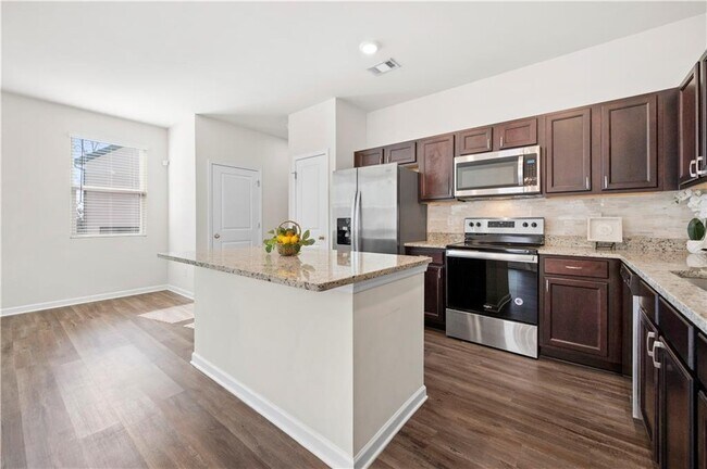 Building Photo - 6448 Mountain Home Way