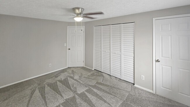 Building Photo - 5925 Sierra Dr NW