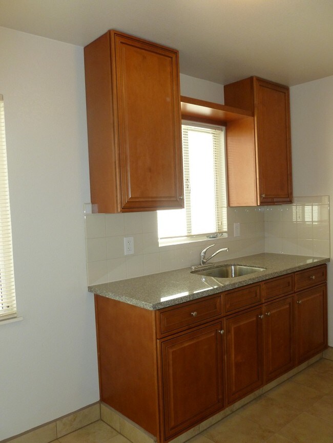 Building Photo - 20984 Cato Ct