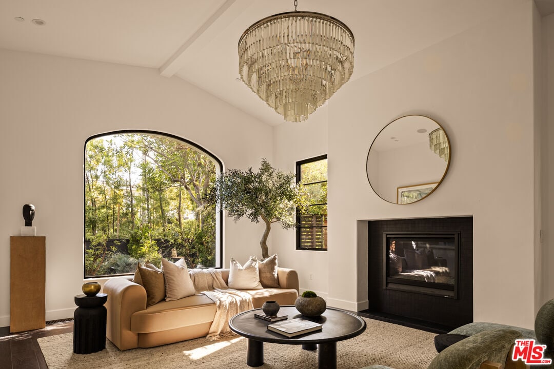 Foto principal - 6607 Maryland Dr