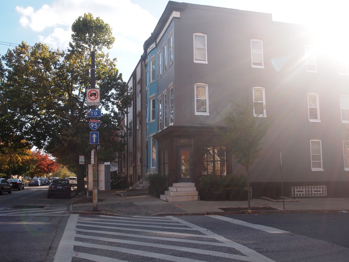 Primary Photo - 2654 Maryland Ave