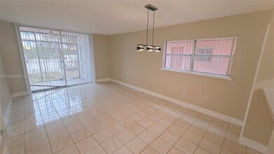 Building Photo - 19791 SW 114th Ave