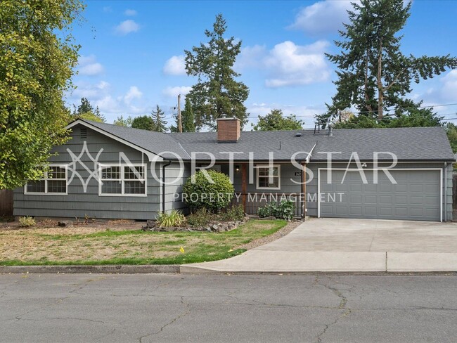 Building Photo - Charming Updated One-Level Home with Spaci...
