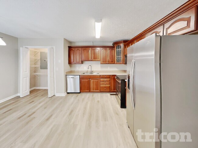 Foto del edificio - 3009 Blackwood Dr