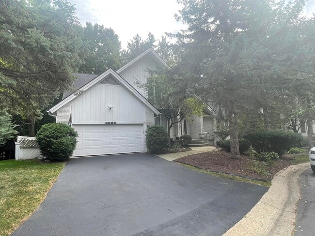 Building Photo - 6289 Lindsay Ct