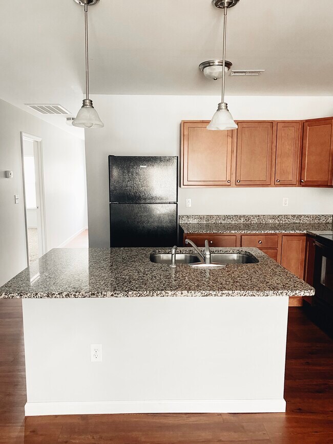 Building Photo - 322 Flat Cove Rd